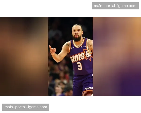 通讯:冲突与转折,狄龙-布鲁克斯与追梦格林技术犯规事件回顾 通讯:冲突与转折,狄龙-布鲁克斯与追梦格林技术犯规事件回顾