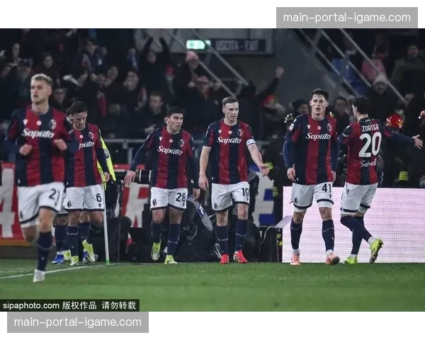 亚特兰大2-0拉齐奥,“真蓝黑”的凌厉攻势足球再现意甲 亚特兰大2-0拉齐奥,“真蓝黑”的凌厉攻势足球再现意甲